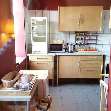 Le Prana -Maison Et Chambres D'Hotes, Wellness Et Centre De Soins Rozerieulles ภายนอก รูปภาพ