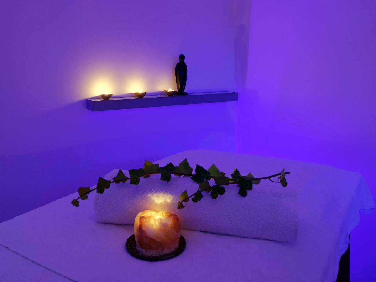 Le Prana -Maison Et Chambres D'Hotes, Wellness Et Centre De Soins Rozerieulles ภายนอก รูปภาพ
